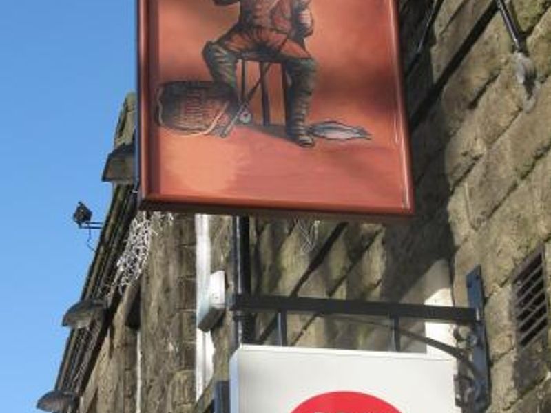 Pub and Post Office sign. (Pub, Sign). Published on 27-02-2014