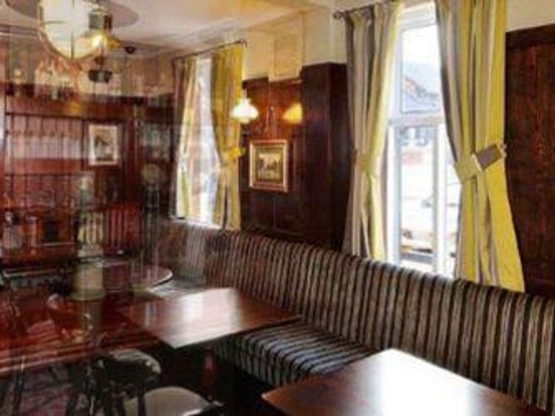 (Pub, Bar). Published on 23-03-2017
