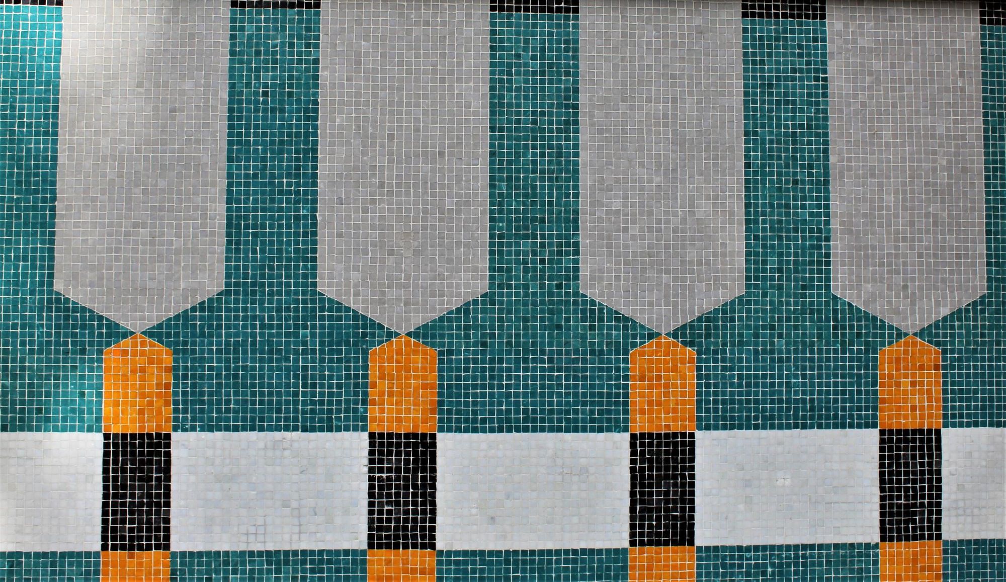 Detail of the mosaics. (Pub, External). Published on 27-07-2022