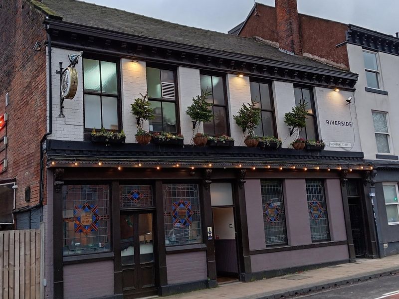 (Pub, External, Key). Published on 28-12-2025