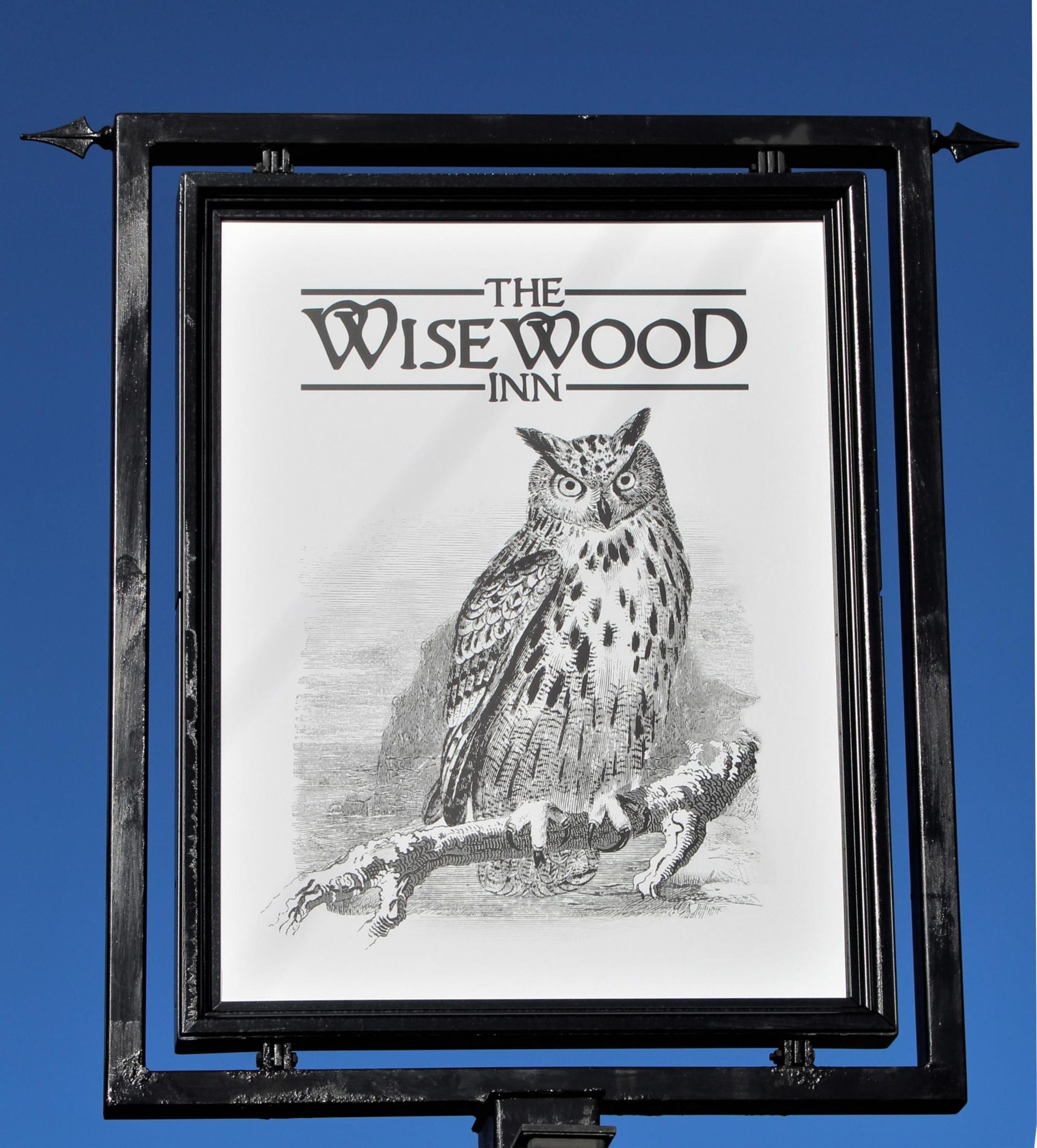 The pub sign, July 2020 onwards. (External). Published on 24-08-2020