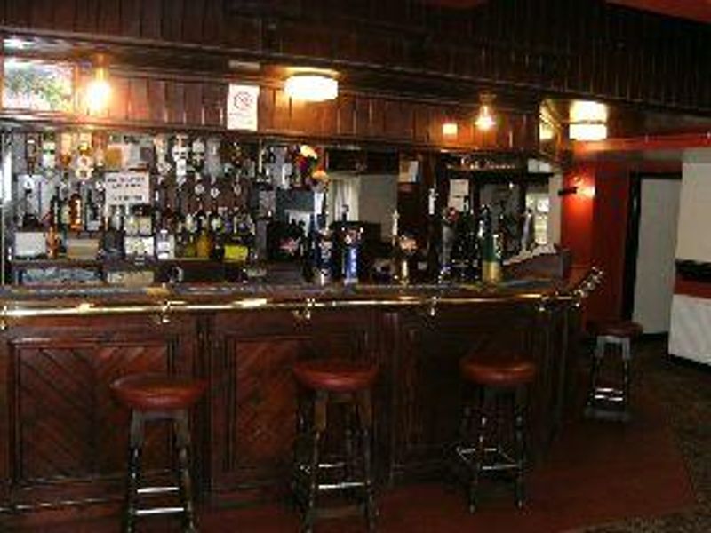 (Pub, Bar). Published on 08-03-2017