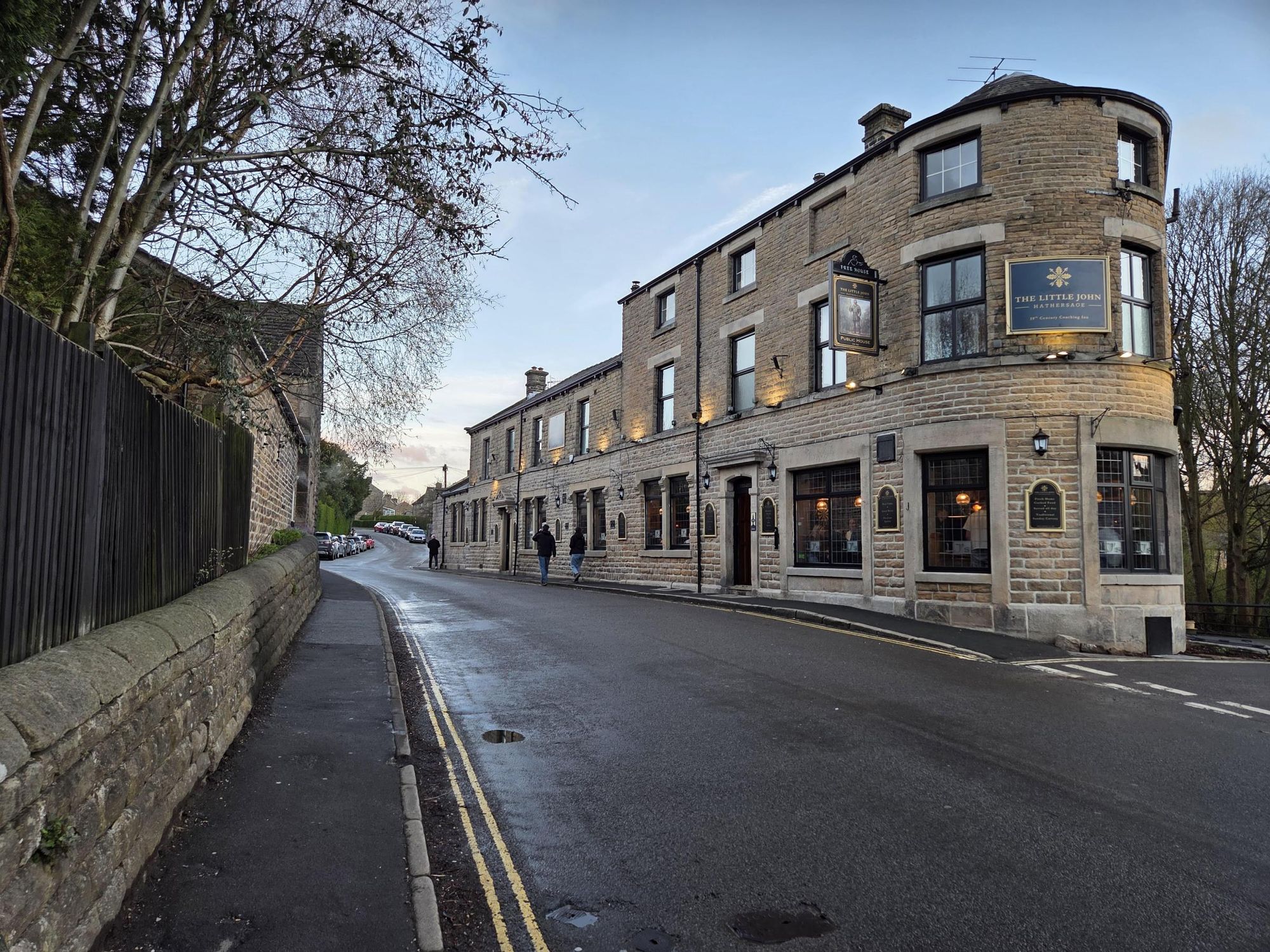 (Pub, External, Key). Published on 06-04-2026