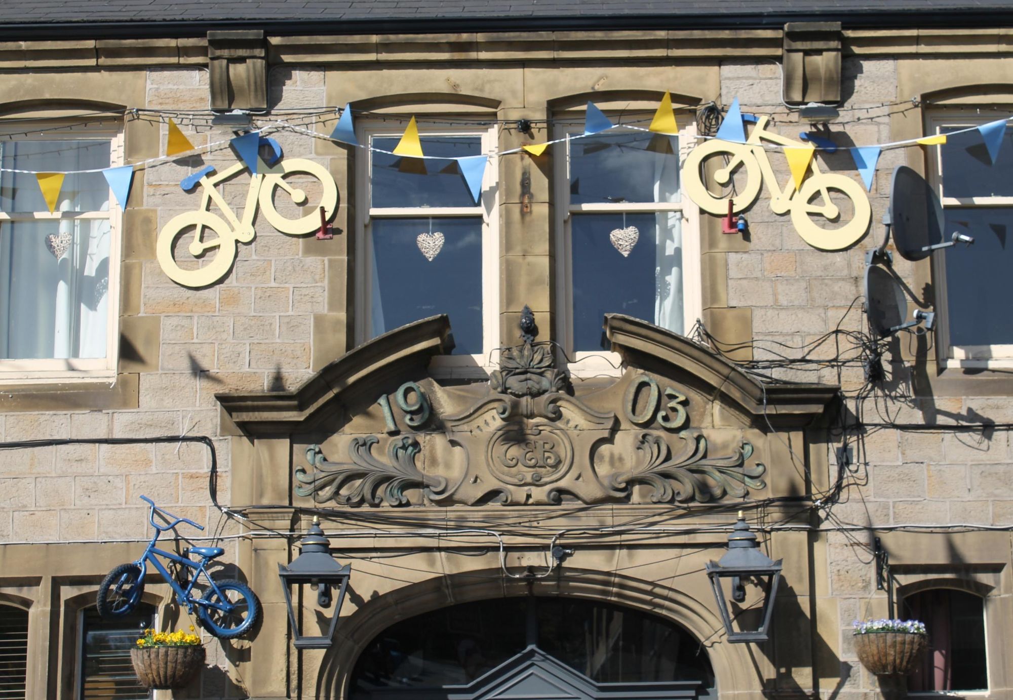 Tour de Yorkshire 2017. (Pub, External). Published on 23-04-2017