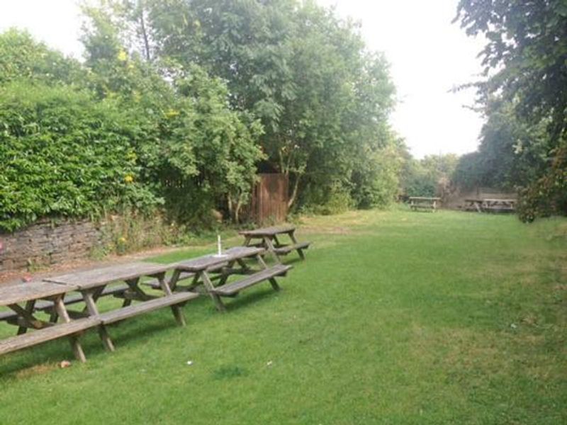 (Pub, Garden). Published on 11-08-2016