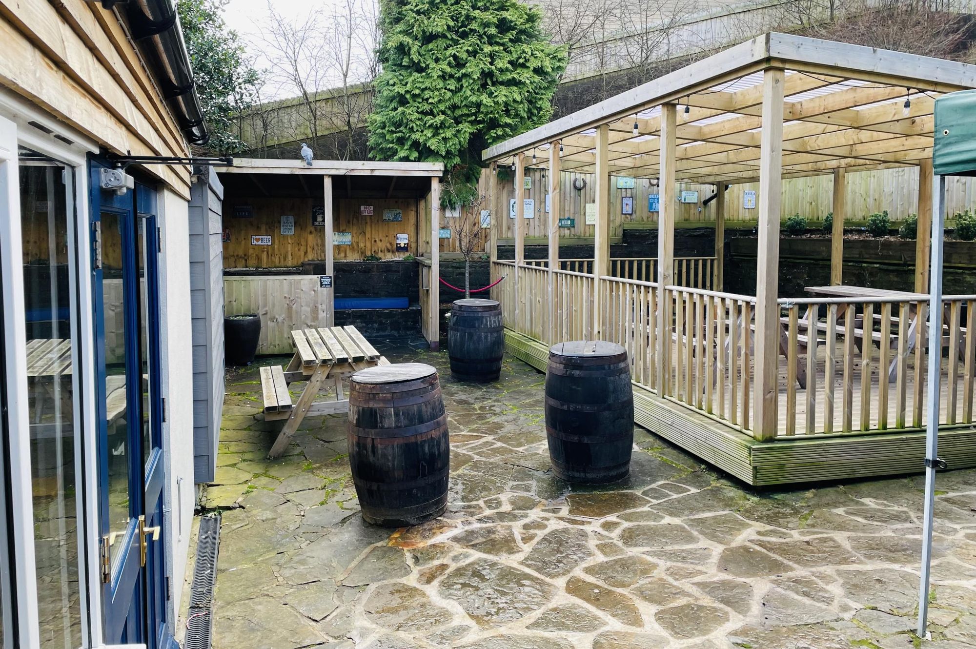 The secret garden. (External, Garden). Published on 30-01-2023