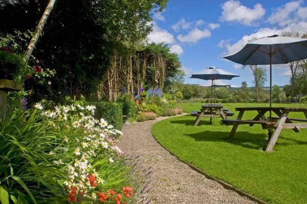 (Pub, Garden). Published on 17-09-2016
