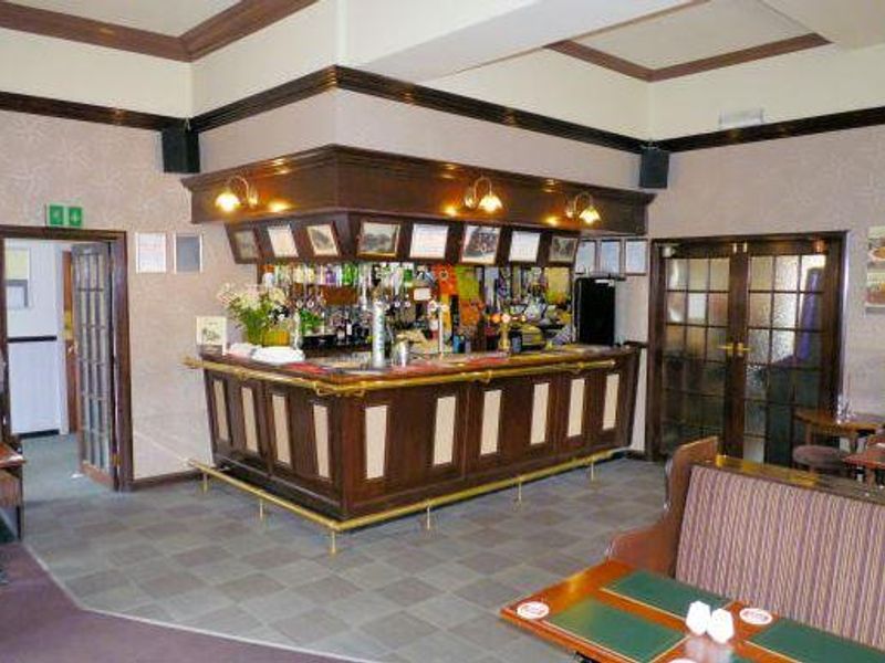 (Pub, Bar). Published on 15-03-2017