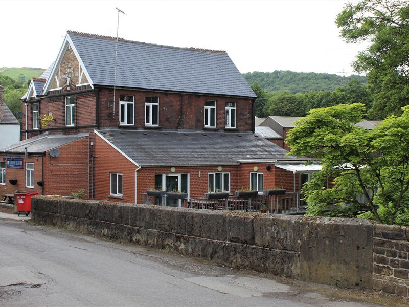 Lowood Club, adjacent to the River Don. (Pub, External). Published on 25-06-2021 