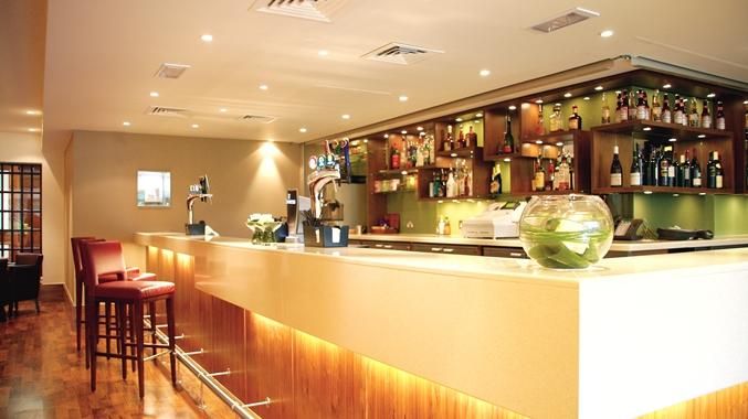 (Pub, Bar). Published on 21-05-2017