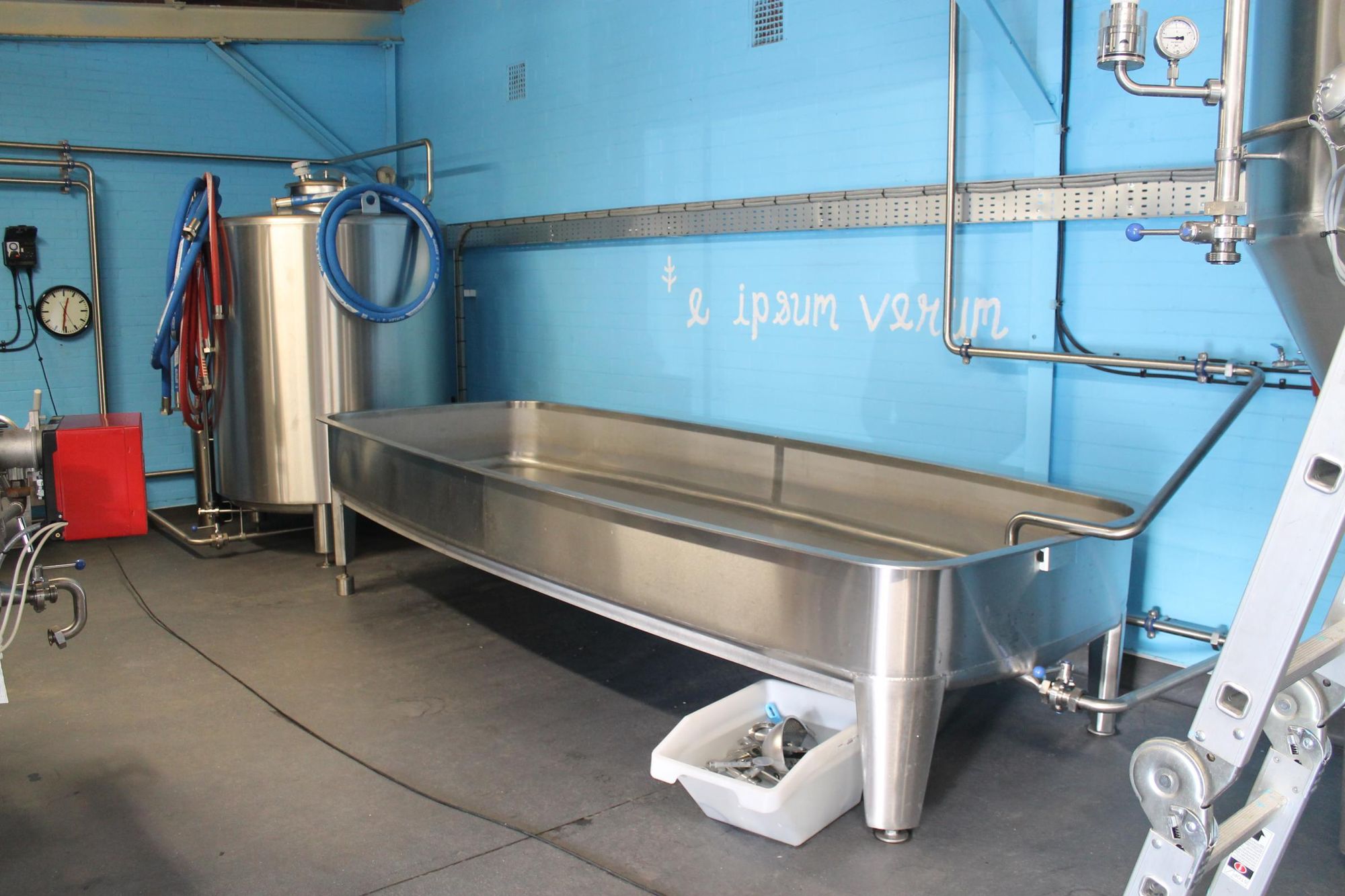 Coolship in the brewery. (Brewery). Published on 20-03-2019