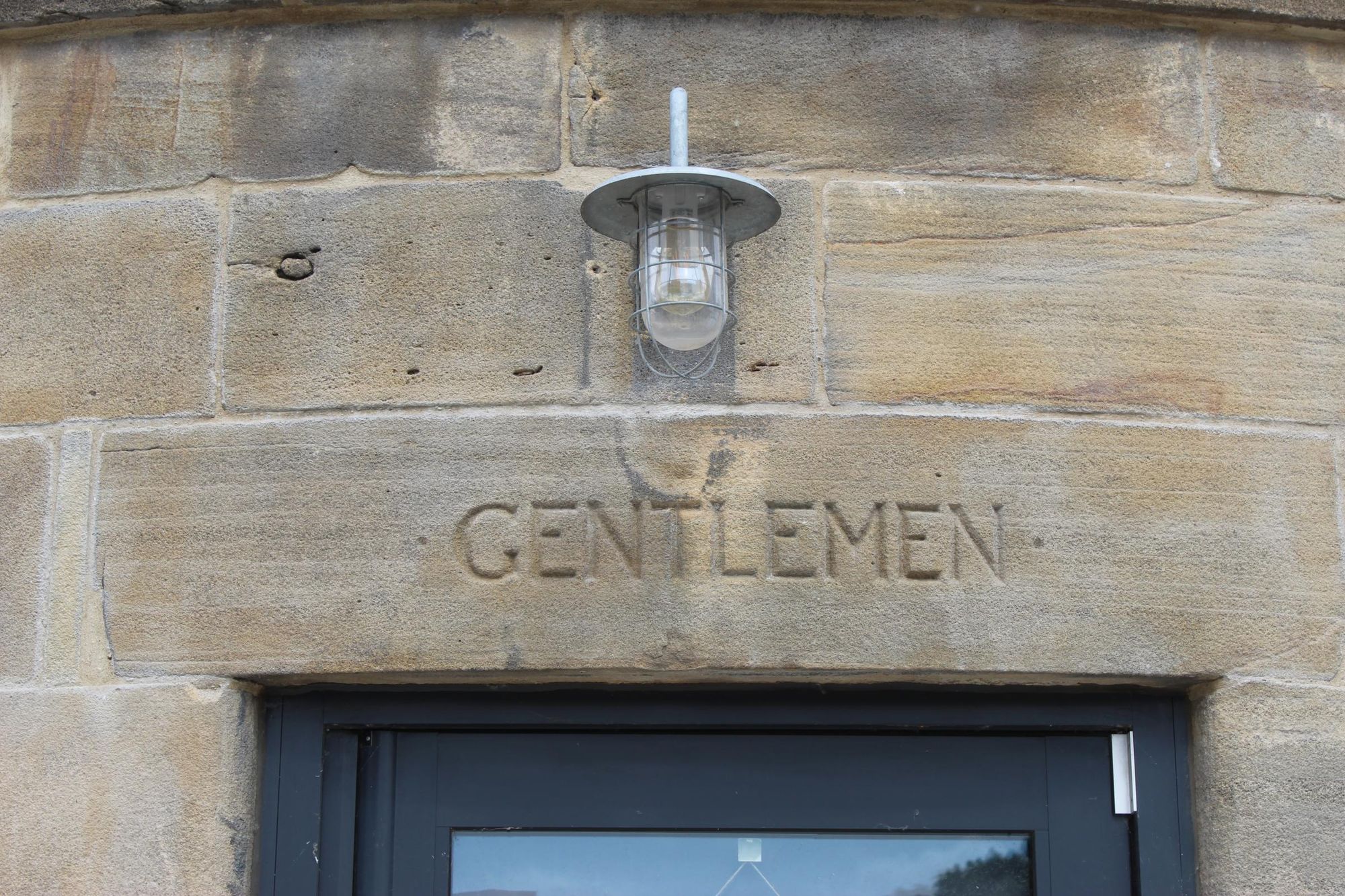 Sign above the door. (Pub, External). Published on 19-06-2021