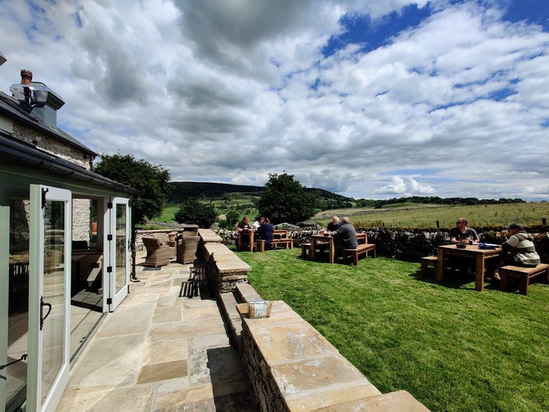 (Pub, Garden). Published on 24-07-2020 