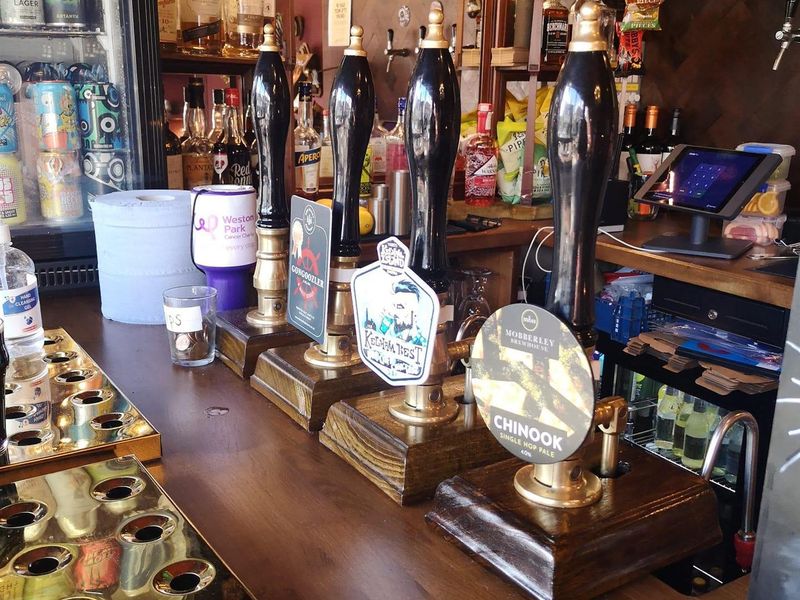 (Pub, Bar). Published on 30-09-2020