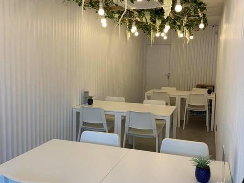 (Pub, Restaurant). Published on 26-10-2020 