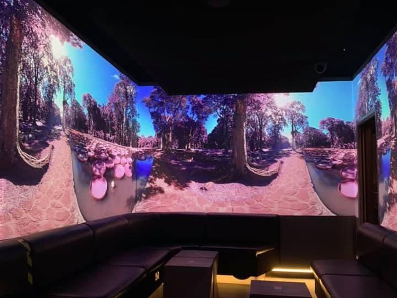 Duality 360 degrees room. Published on 03-10-2020