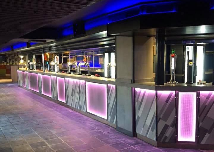 (Pub, Bar). Published on 06-04-2021