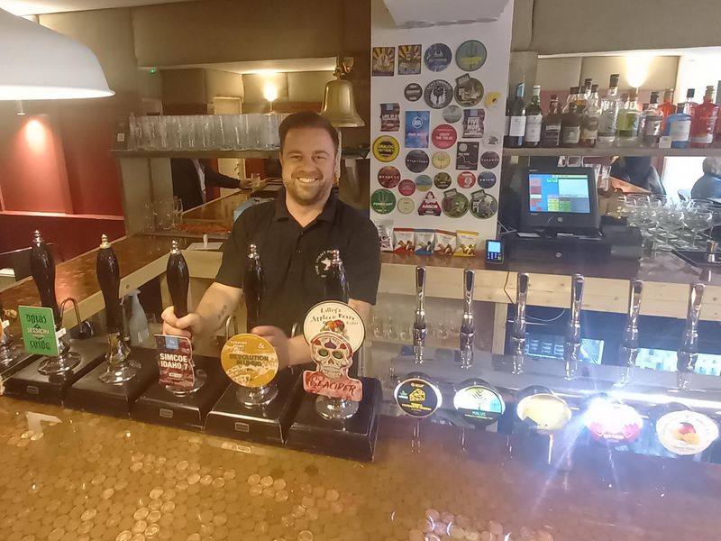 (Bar). Published on 07-03-2022 