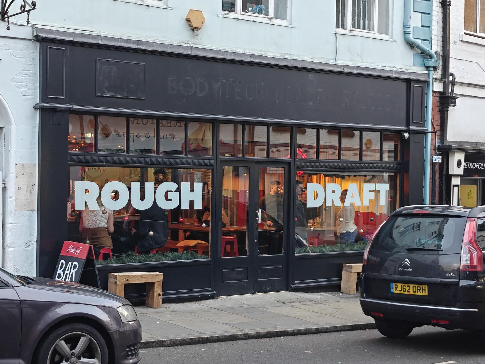 Exterior. (Pub, External, Key). Published on 23-11-2025