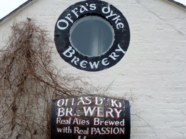 (Brewery, External, Sign). Published on 18-02-2015
