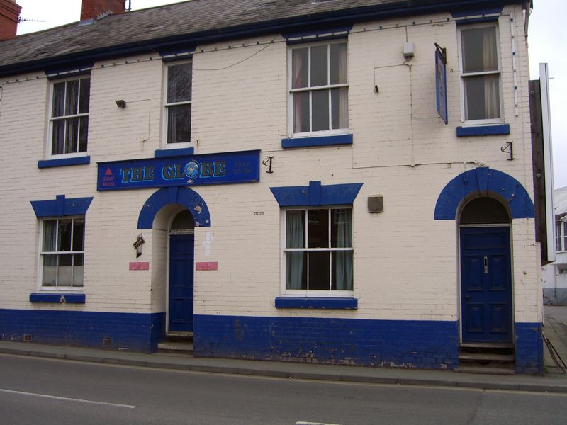 Globe, Shrewsbury. (Pub, External). Published on 27-09-2012