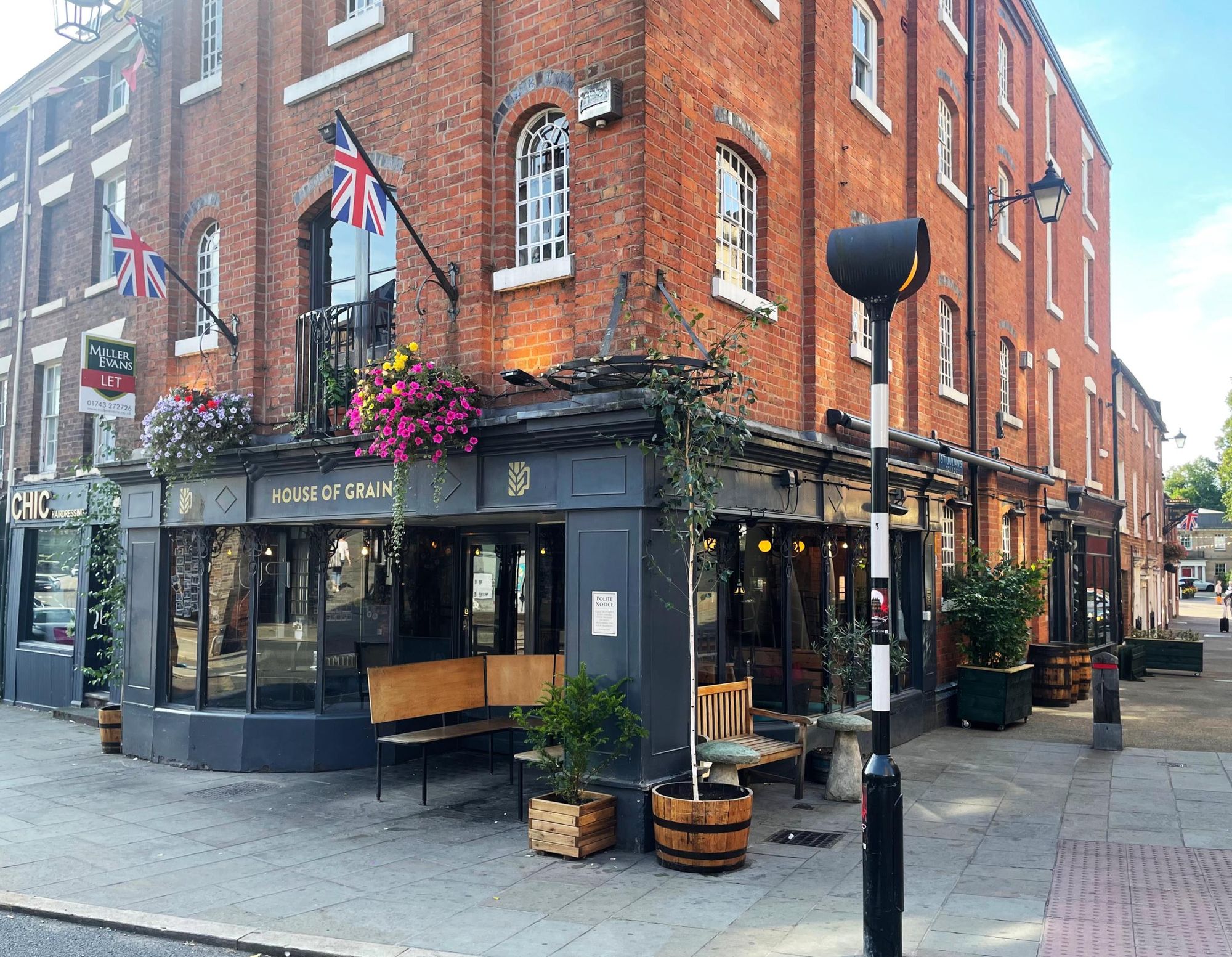 (Pub, External, Key). Published on 29-08-2025