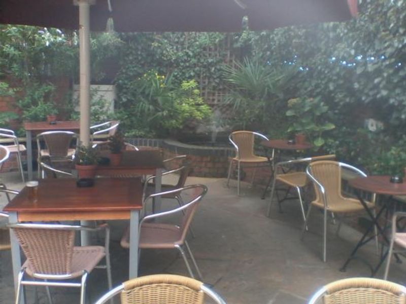 (Garden). Published on 02-11-2014 