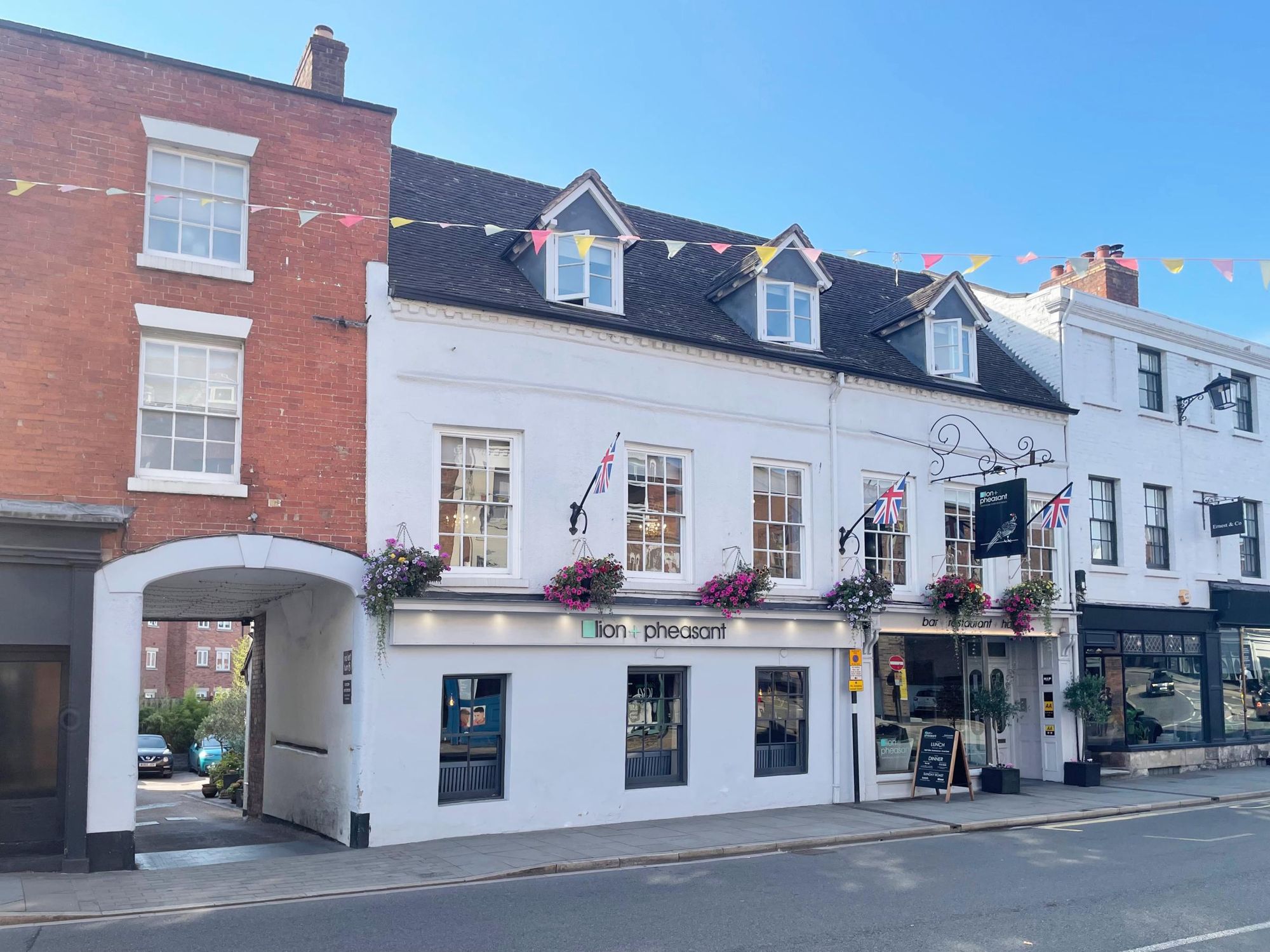 (Pub, External, Key). Published on 29-08-2025