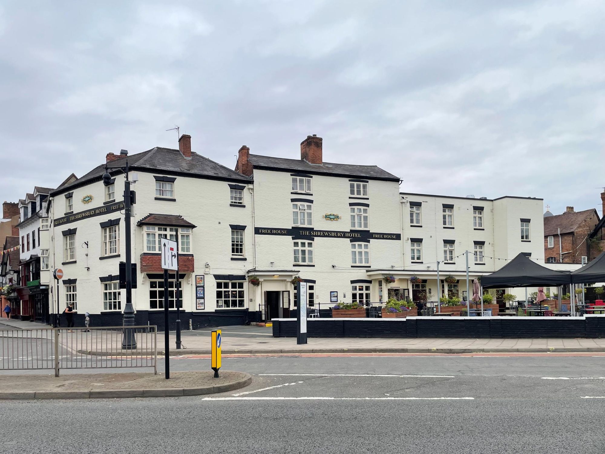 (Pub, External, Key). Published on 26-08-2025
