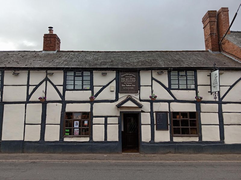 (Pub, External). Published on 25-10-2025 