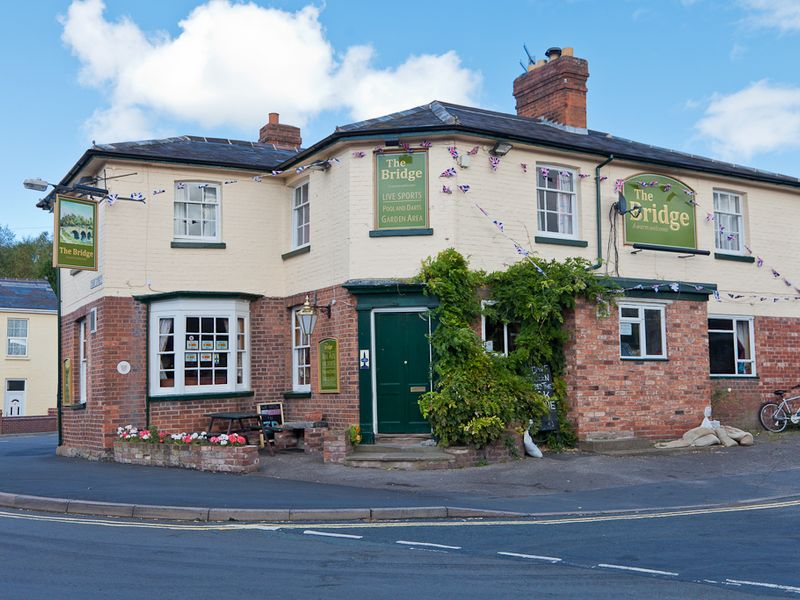 Bridge Inn, Ludlow. (Pub, External). Published on 27-09-2012