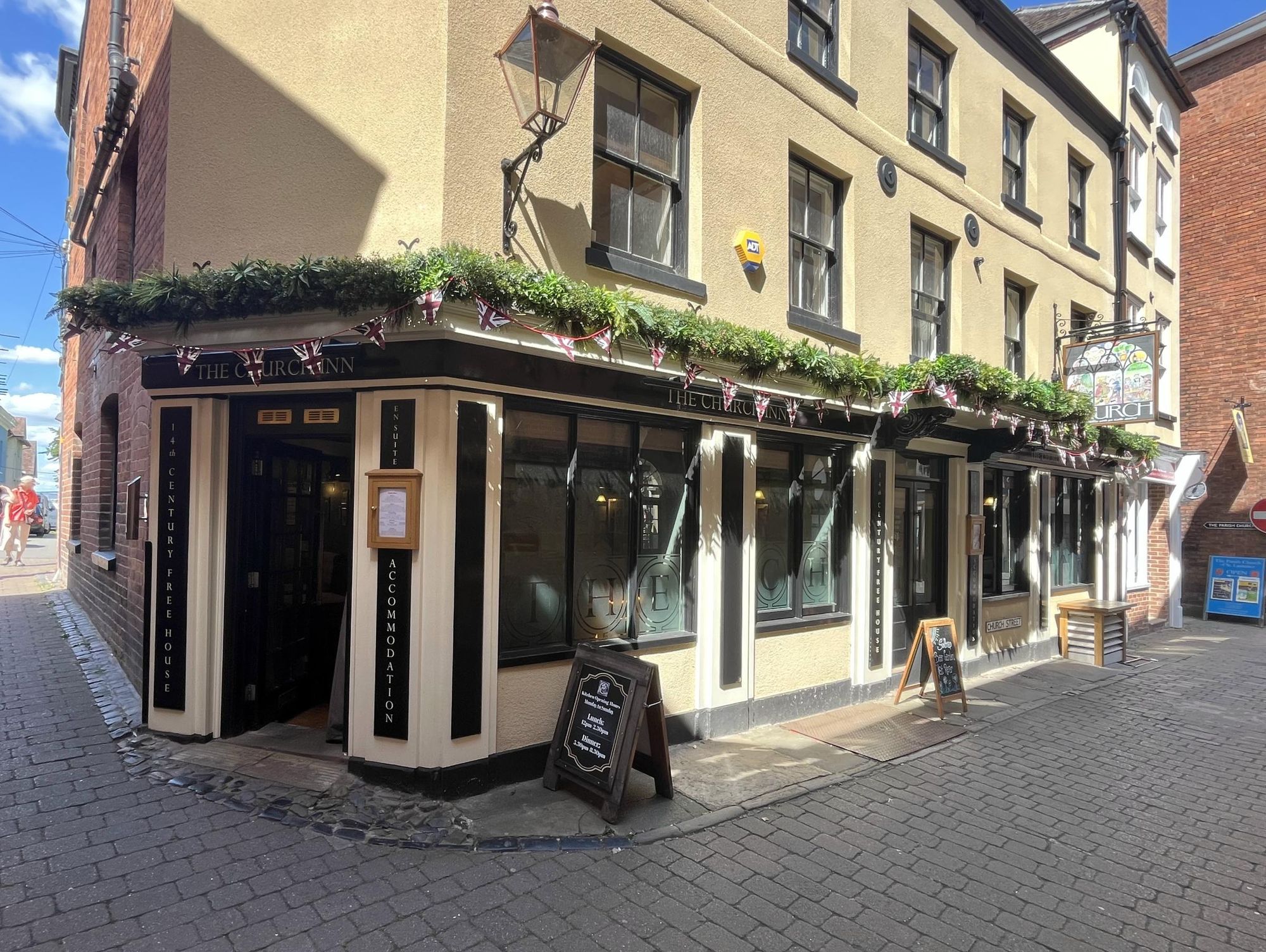 (Pub, External, Key). Published on 04-07-2025