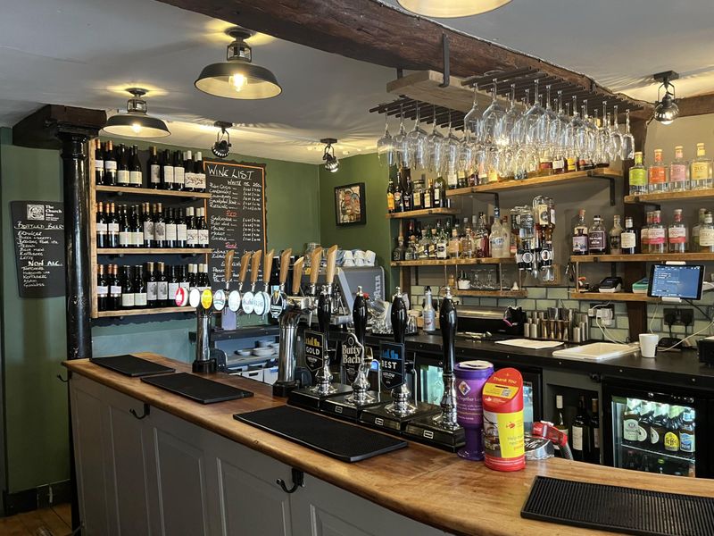 (Bar). Published on 04-07-2025 