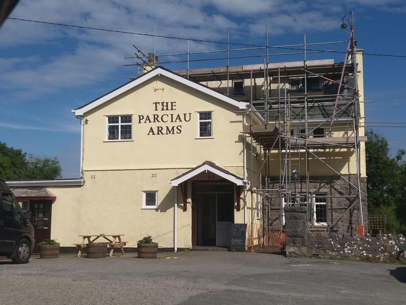 Parciau Arms (Photo: Norman Spalding 15/06/2022). (Pub, External, Key). Published on 21-06-2022