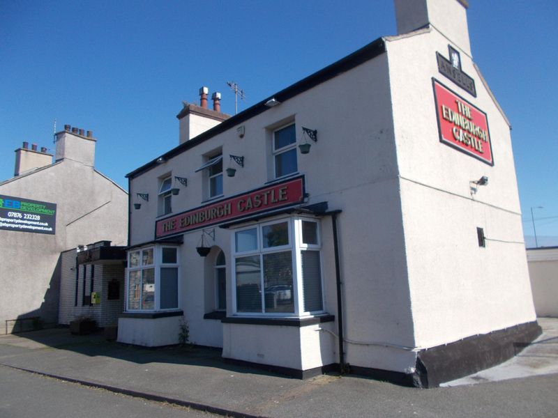 Edinburgh Castle, Holyhead (Photo: Hugh Smith - 23/06/2024). (Pub, External, Key). Published on 02-08-2024