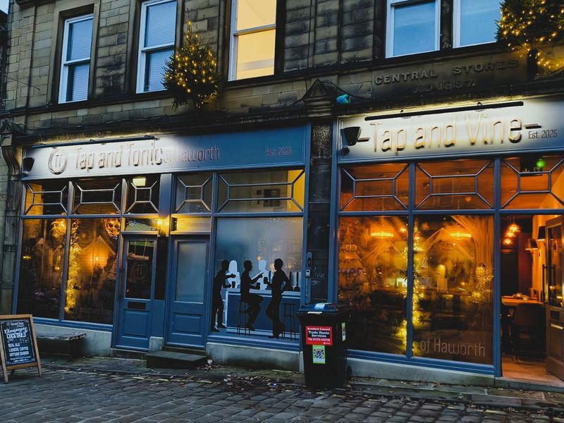 (Pub, Key). Published on 22-04-2026