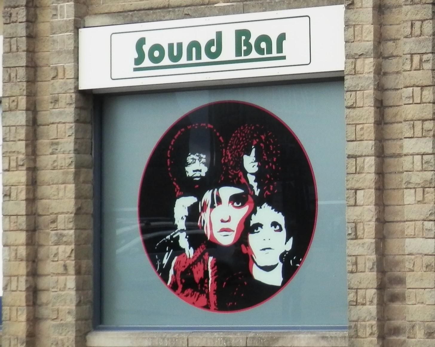 May 2022. (Pub, Sign). Published on 30-05-2022