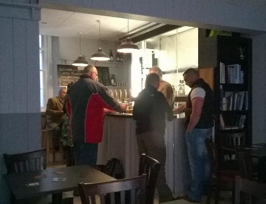 Inside the Beer Engine, Skipton, before the 2022 extension and n. (Bar, Customers). Published on 28-05-2014