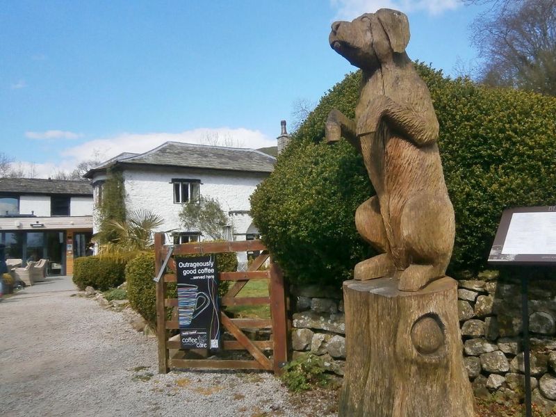 Beck Hall Dog Carving and Entrance, April 2019. (Pub, External). Published on 02-05-2019