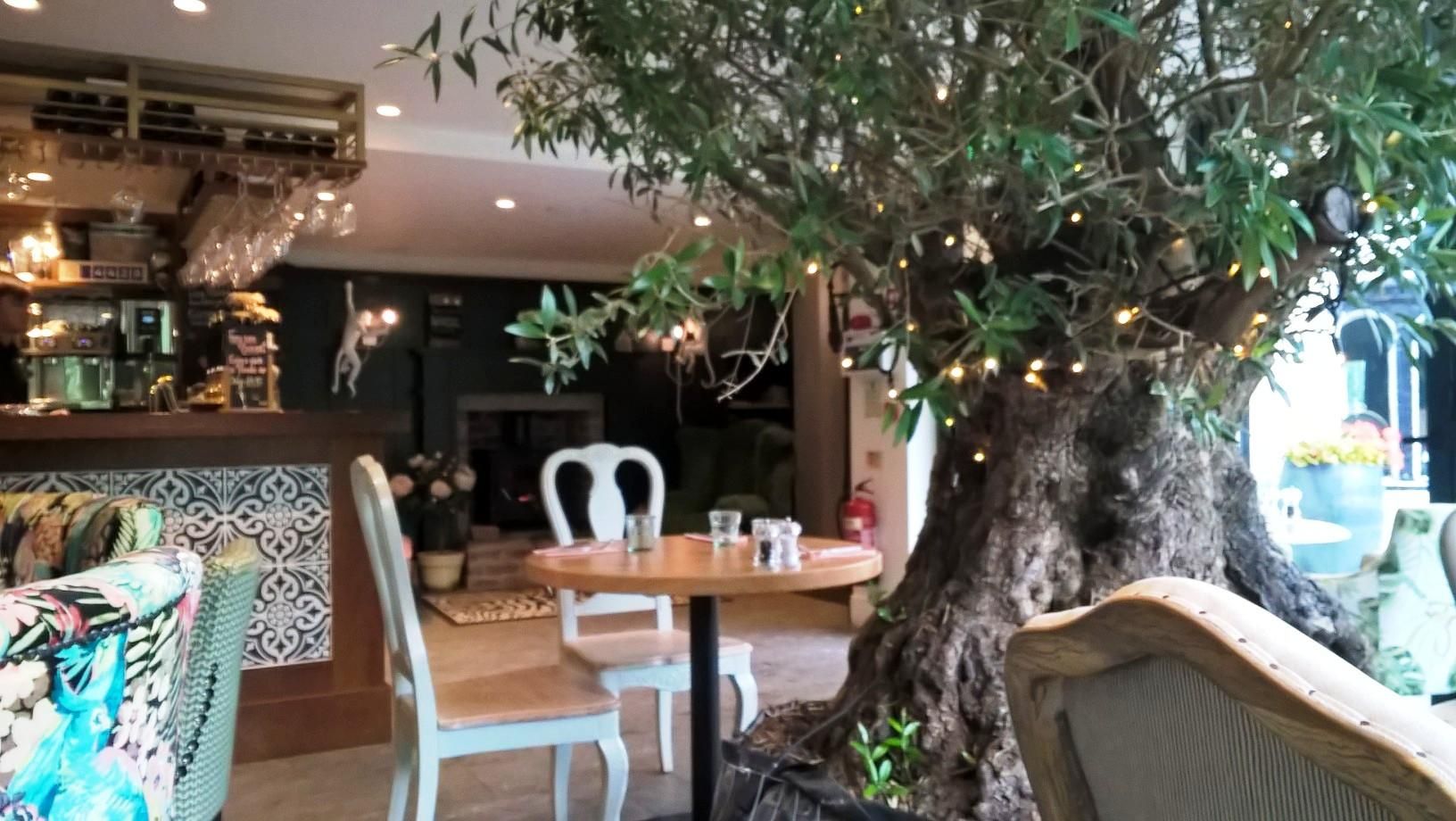 Beck Hall, Malham, interior, August 2018. (Pub, Bar). Published on 20-08-2018