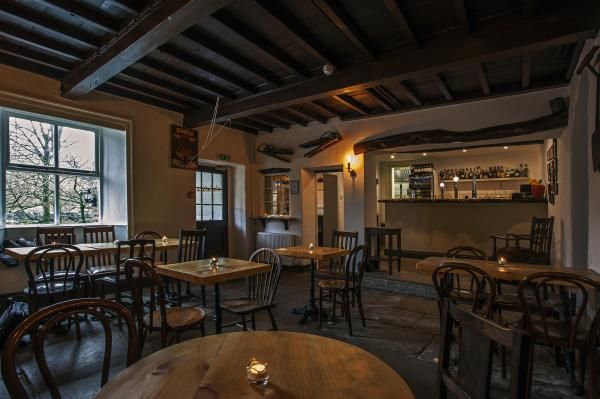 White Lion, Cray, main bar area. (Pub, Bar). Published on 22-01-2016