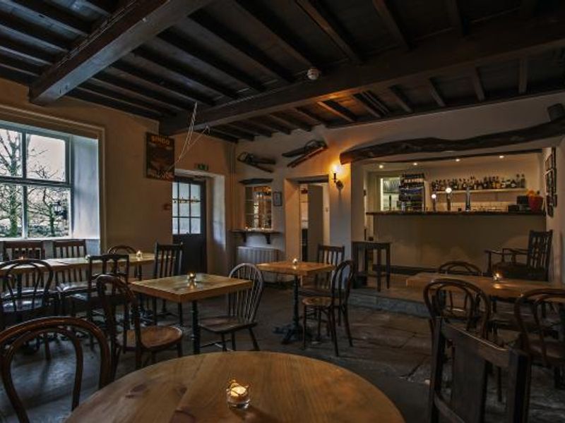 White Lion, Cray, main bar area. (Pub, Bar). Published on 22-01-2016