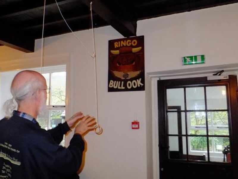 Ring the Bull, the White Lion, Cray. (Pub, Bar, Customers). Published on 22-01-2016
