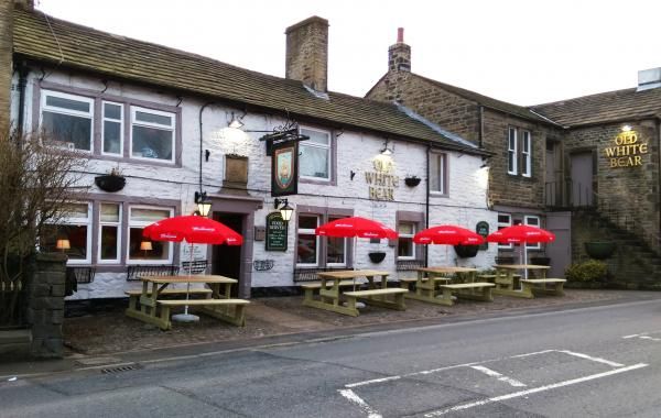 Old White Bear, Cross Hills, February 2015. (Pub, External). Published on 26-02-2015