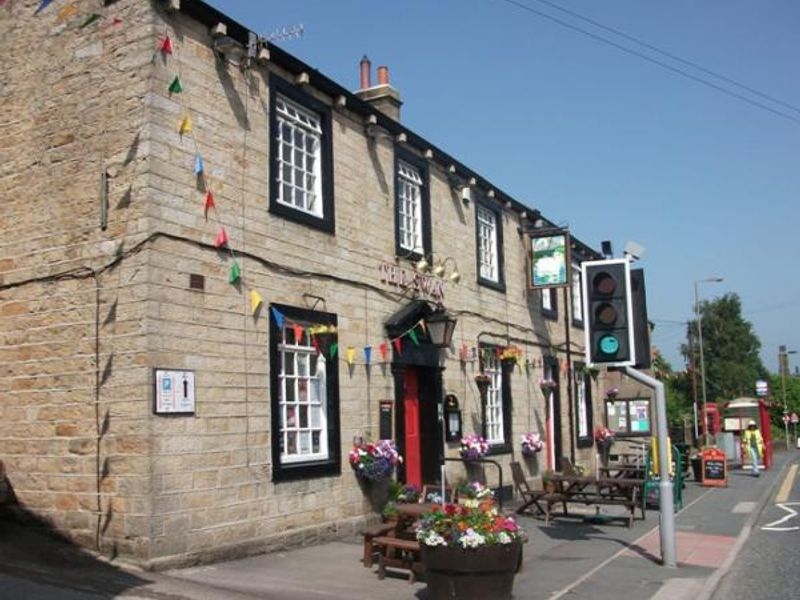 The Swan, Addingham. (Pub, External). Published on 23-01-2015