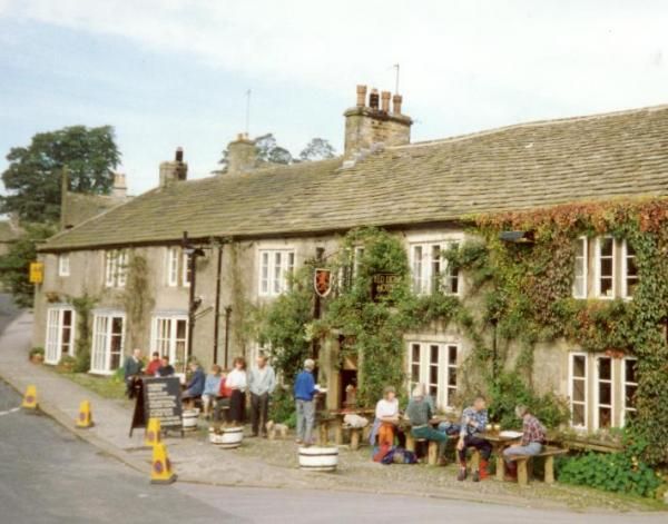 Red Lion, Burnsall, mid 2000s. (Pub, External). Published on 23-01-2015