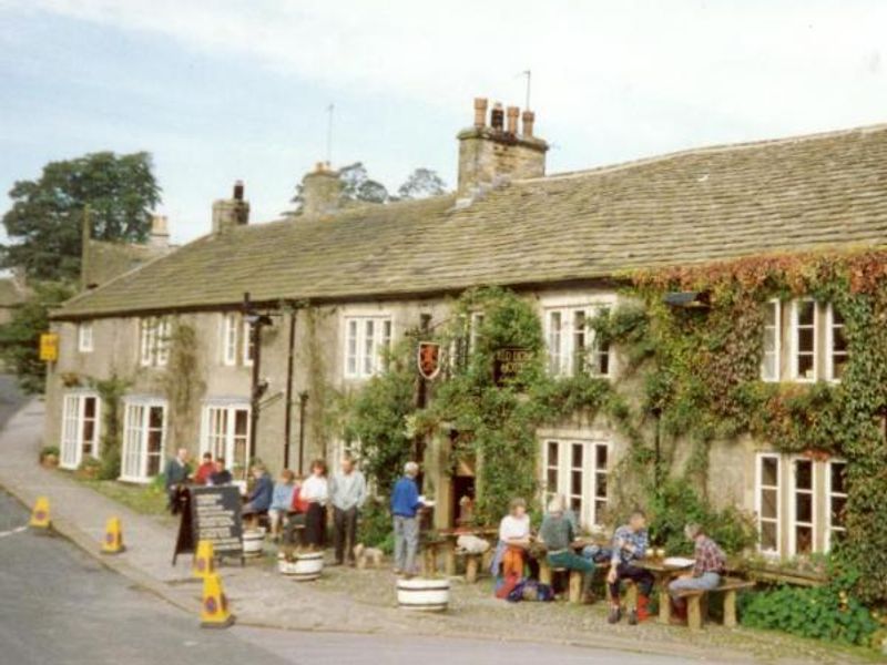 Red Lion, Burnsall, mid 2000s. (Pub, External). Published on 23-01-2015 