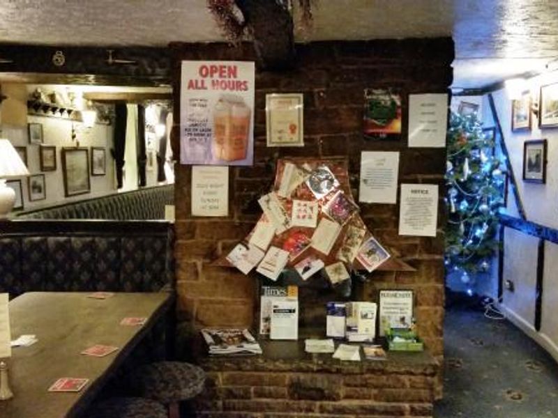 Mason's Arms, Gargave - Christmas 2014. (Pub, Bar). Published on 15-01-2015