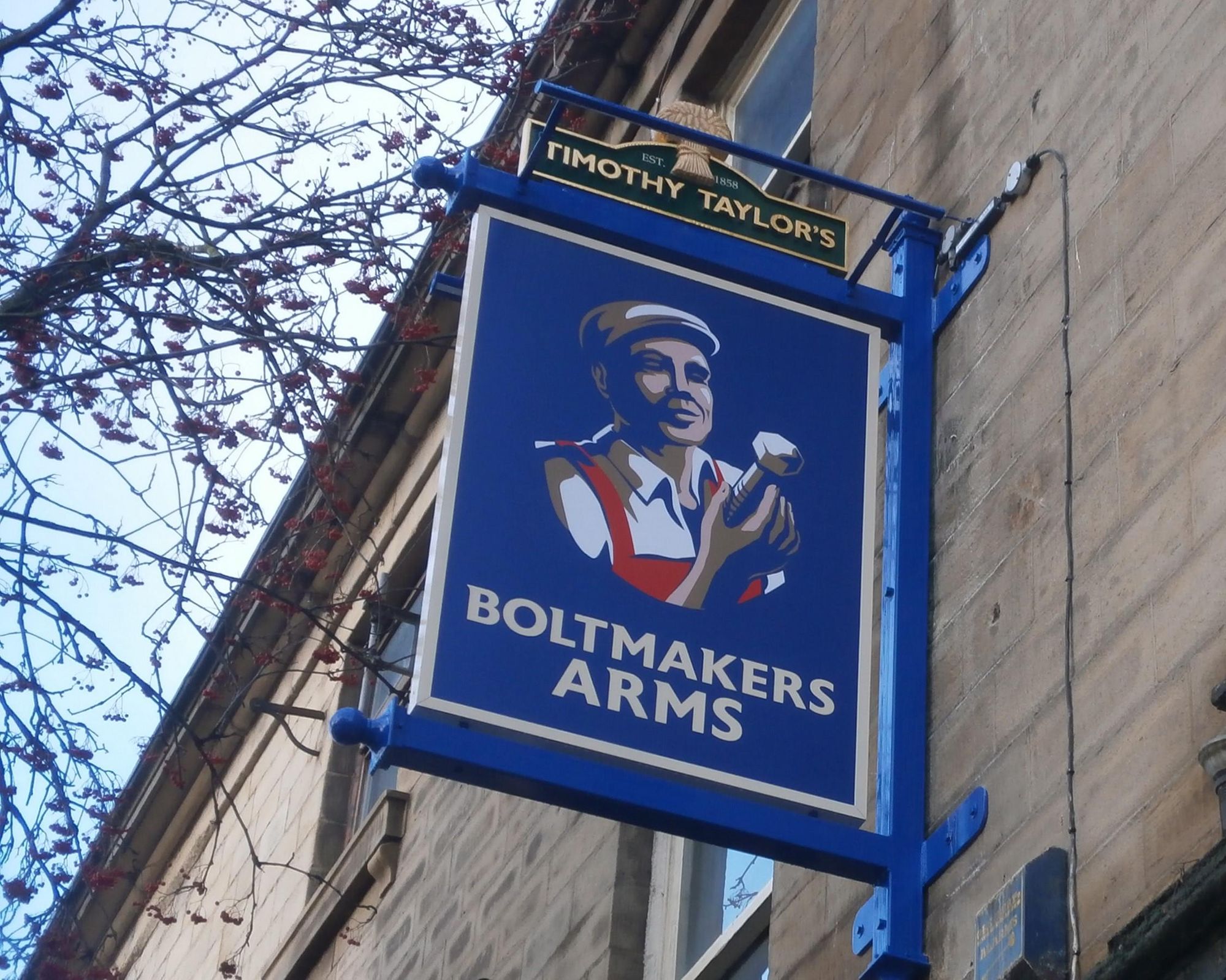 The new sign, the Boltmakers Arms, Keighley, December 2016. (External, Sign). Published on 15-12-2016
