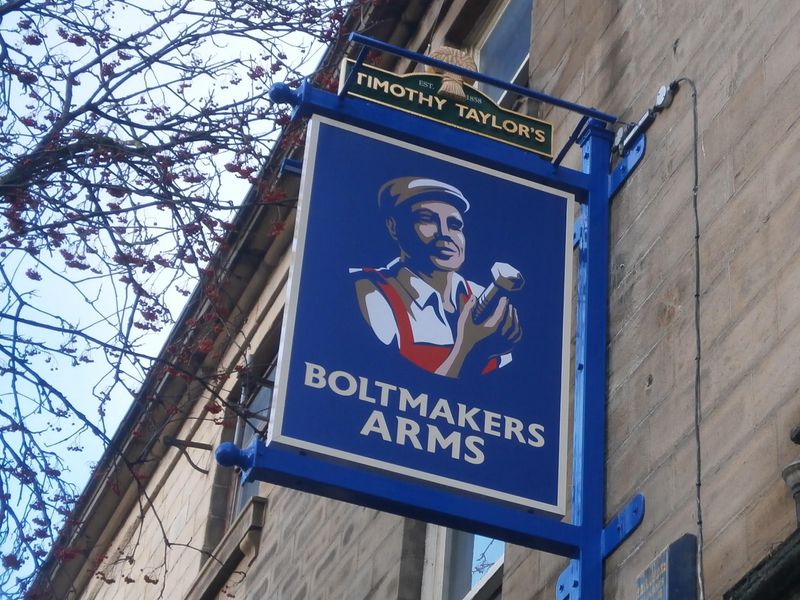 The new sign, the Boltmakers Arms, Keighley, December 2016. (External, Sign). Published on 15-12-2016